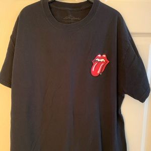 Rolling Stones shirt/American eagle jeans, shirt size medium men’s, jeans 32,32.